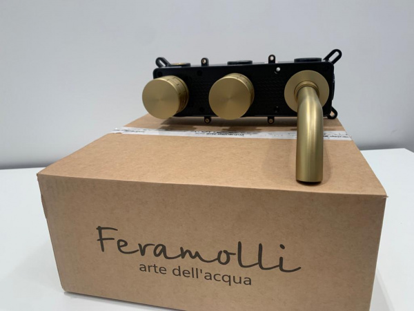 Прогрессивный комплект для ванны и душа Feramolli GL288, золото Feramolli